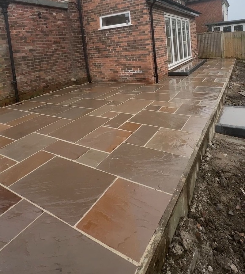 Indian sandstone patio completed in Bicester by Banbury Roofing & Paving